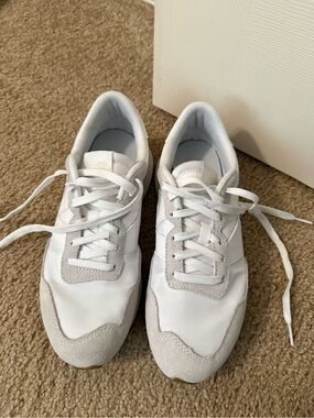 New Balance Women's 237 sneakers